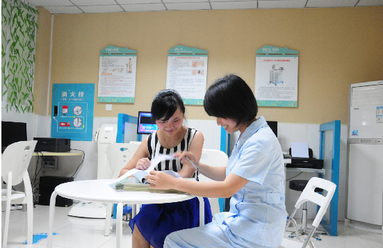 �V������С��